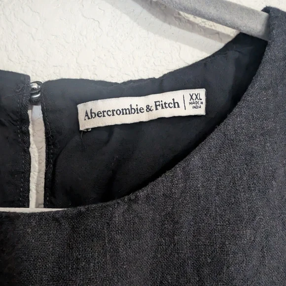 Abercrombie & Fitch Linen Set - Picture 5 of 10